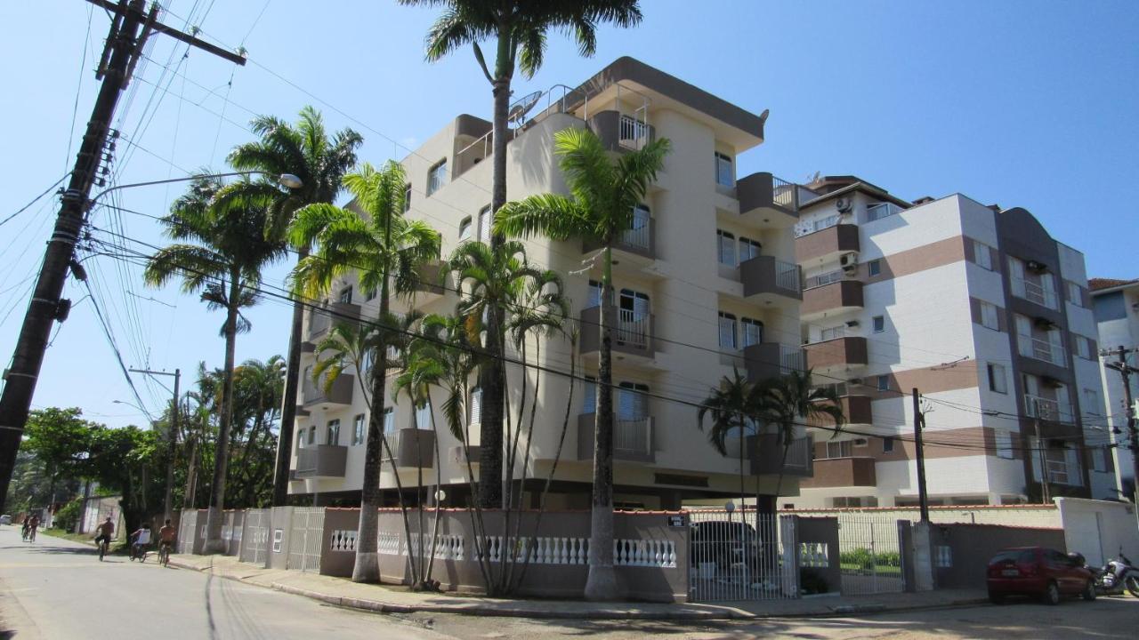 Copacabana Garag Coberta Убатуба Екстер'єр фото
